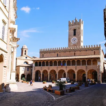 Il Casale Di Giovanna Kır Evi